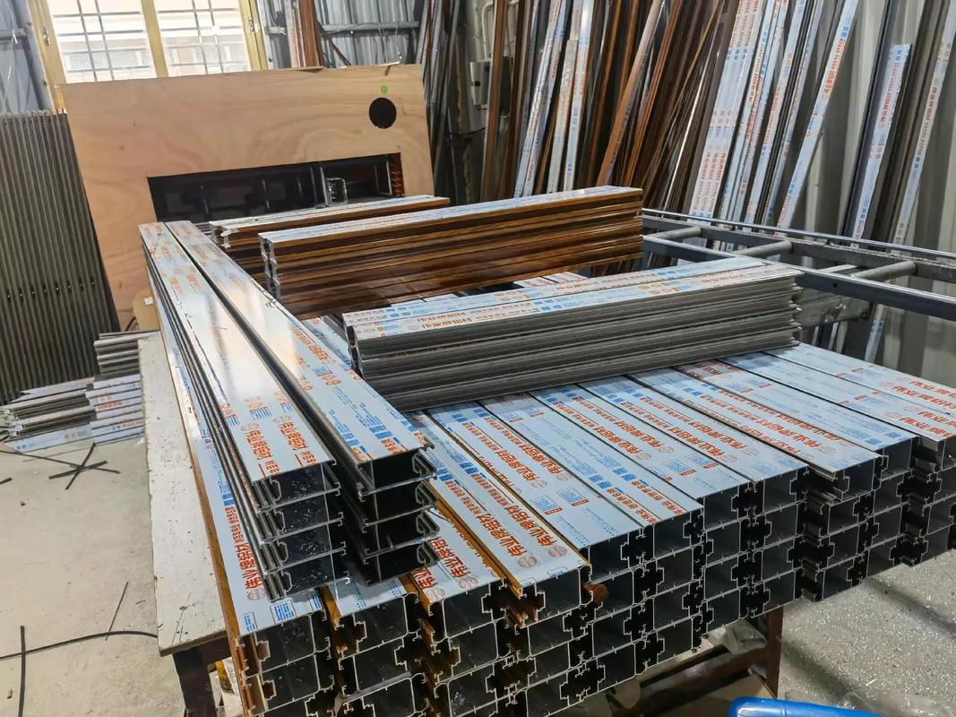 偉業牌鋁材 開啟共享門窗加工制作新紀元